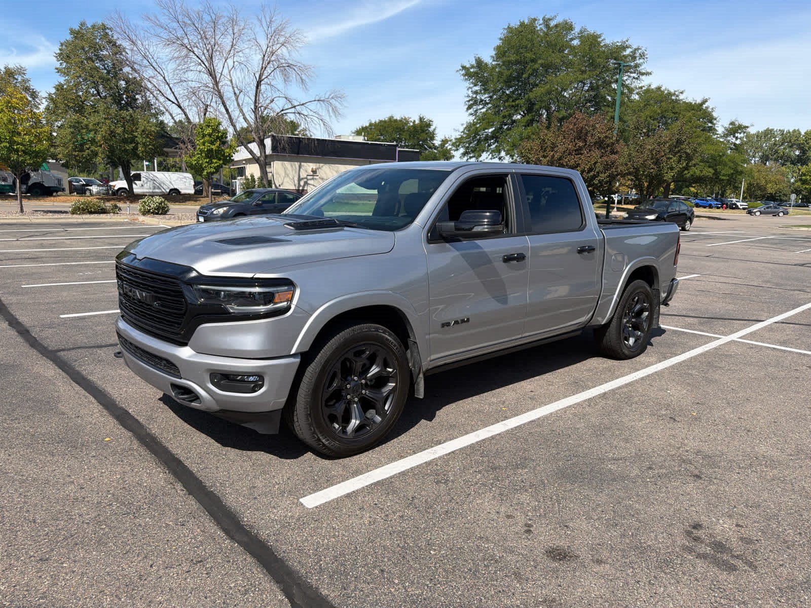 Used 2024 RAM 1500 Limited AWD/4WD image 8