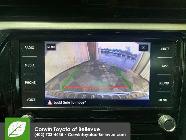 Used 2022 Volkswagen Passat 2.0T SE image 13