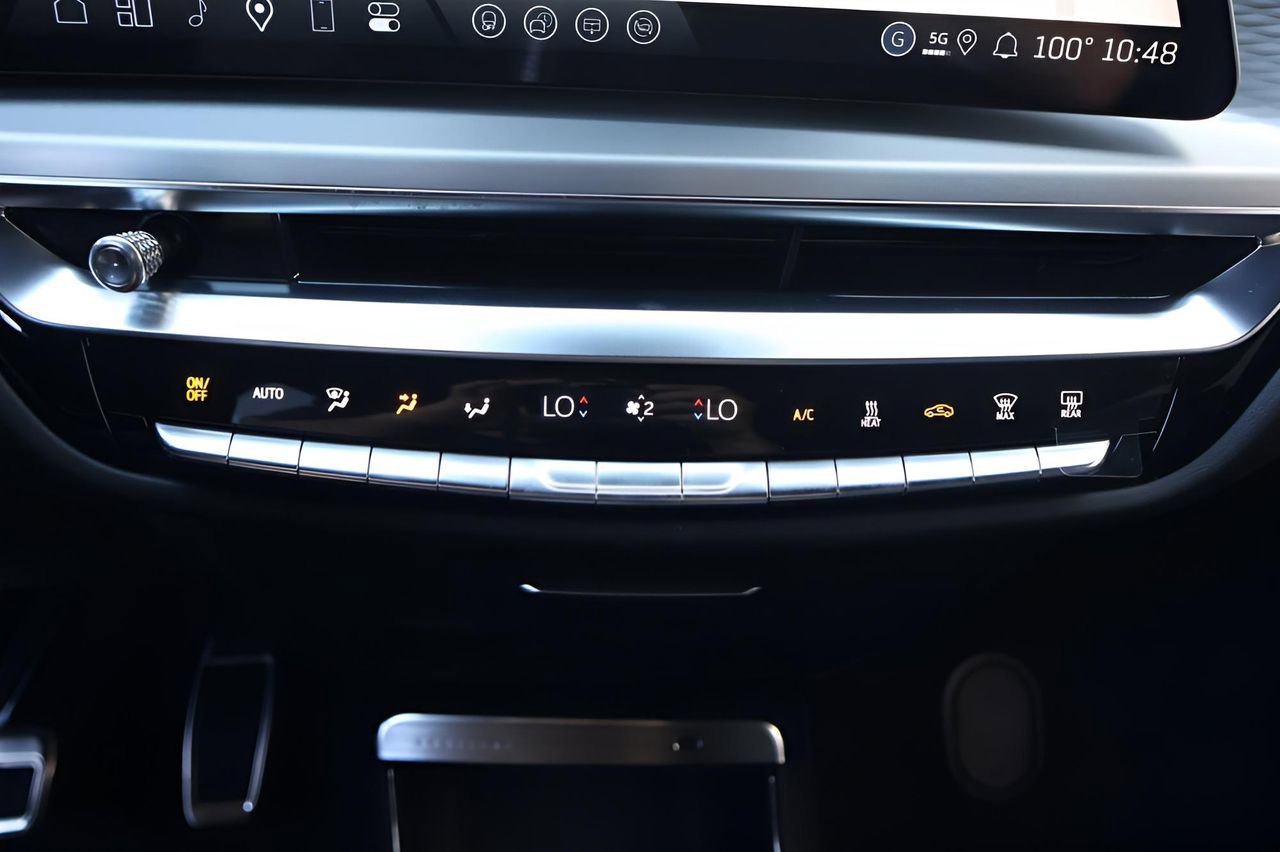 New 2026 Cadillac Lyriq V w/ Exterior Carbon Fiber Package image 27