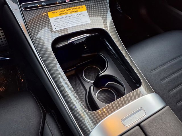 Used 2025 Mercedes-Benz GLC 43 AMG 4MATIC image 7