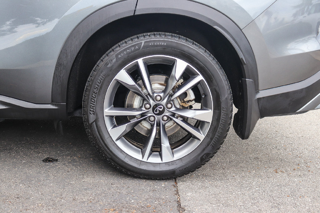 Certified 2022 INFINITI QX60 Luxe w/ Cargo Package FWD image 11