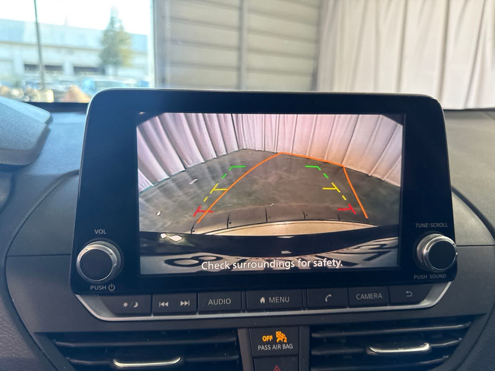 Used 2020 Nissan Altima 2.5 S FWD image 29