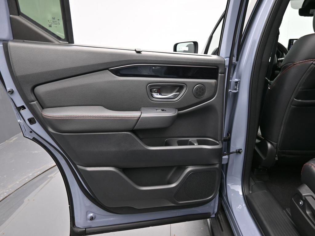 New 2026 Honda Pilot TrailSport image 34
