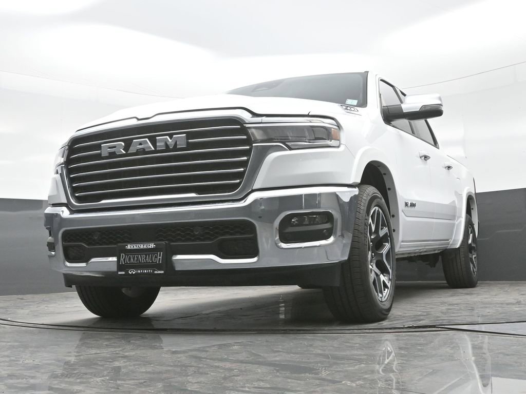 Used 2025 RAM 1500 Laramie AWD/4WD image 27