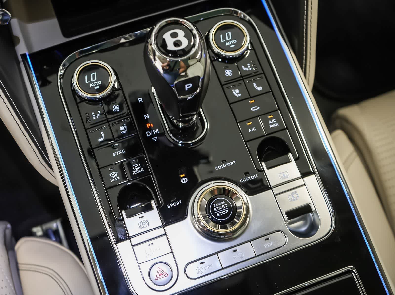 Used 2022 Bentley Flying Spur V8 AWD/4WD image 23