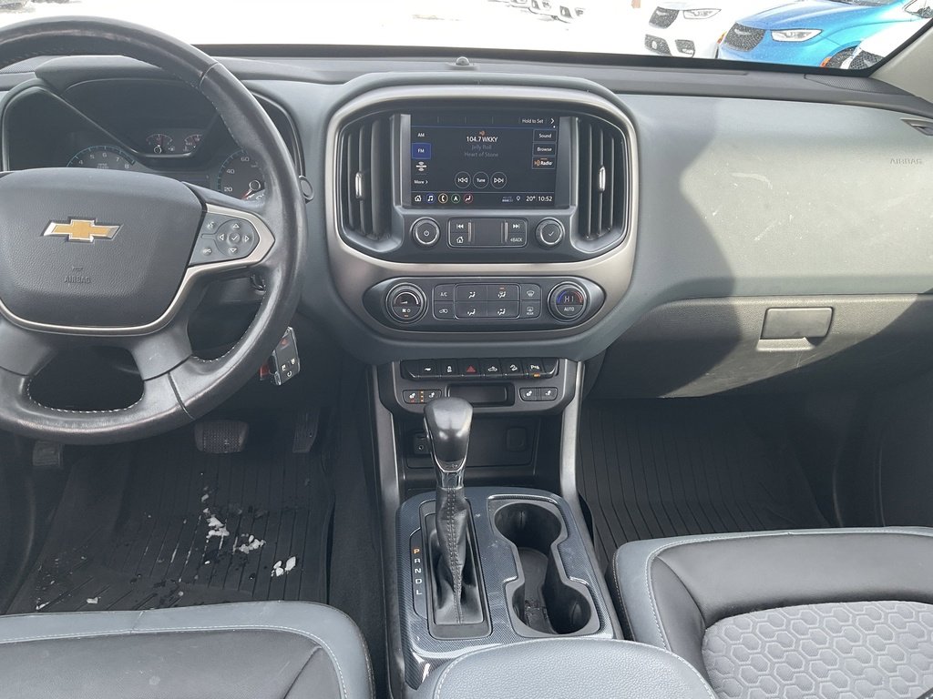 Used 2022 Chevrolet Colorado Z71 w/ Z71 Midnight Edition image 12
