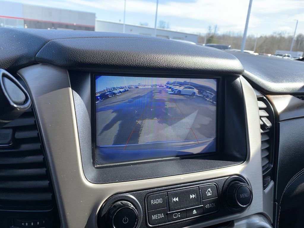 Used 2020 GMC Yukon XL Denali w/ Denali Premium Package image 18