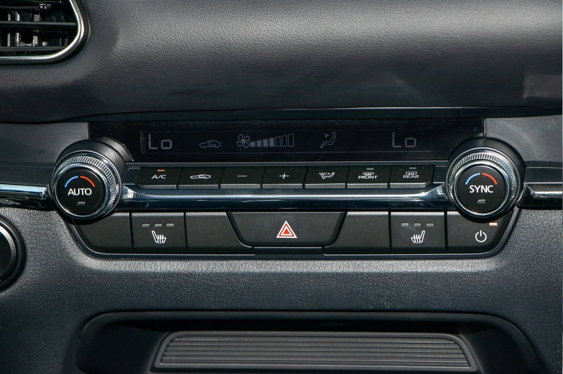 Used 2025 MAZDA CX-30 AWD 2.5 S w/ Preferred Package image 22