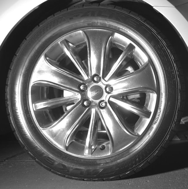 Used 2010 Ford Taurus Limited FWD image 22