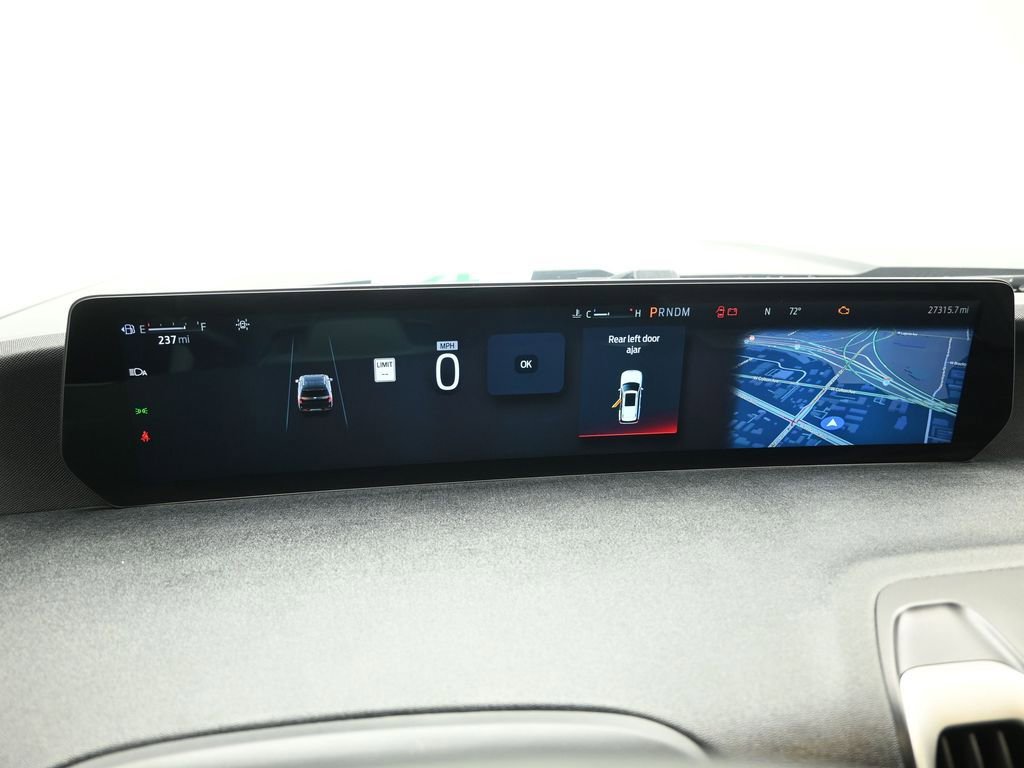 Certified 2025 Ford Expedition Active AWD/4WD image 14