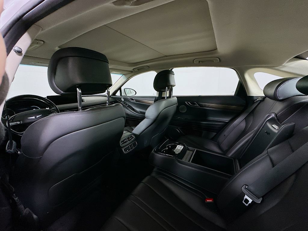 Used 2023 Genesis G80 2.5T w/ Advanced Package image 13