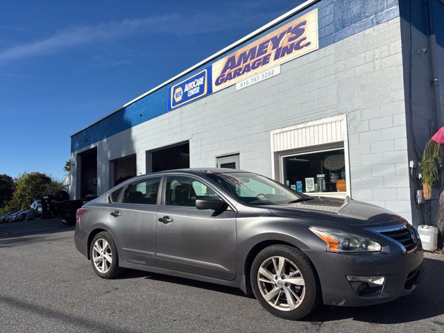 Used 2015 Nissan Altima 2.5 SV FWD image 6