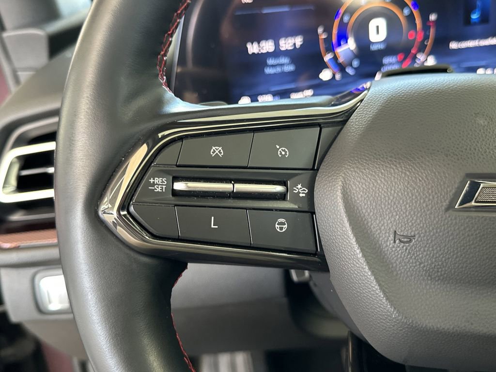 Certified 2024 Chevrolet Traverse RS image 22