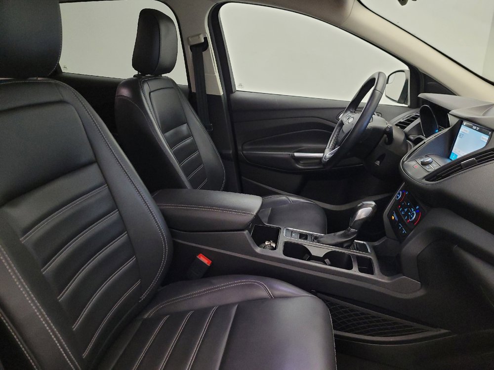 Used 2019 Ford Escape SEL image 21