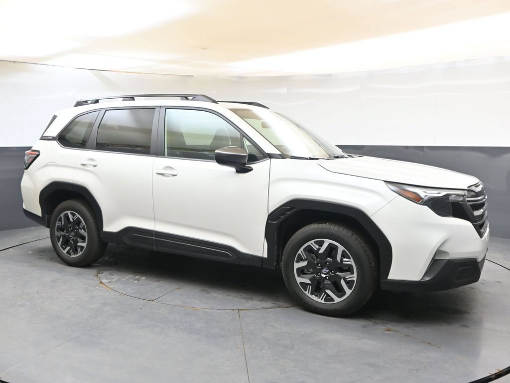 Certified 2025 Subaru Forester Premium AWD/4WD image 7