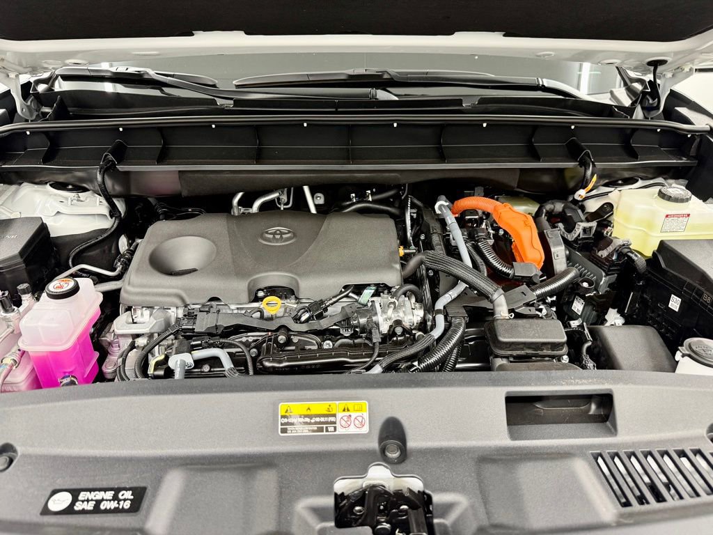 Used 2026 Toyota Highlander Platinum image 36