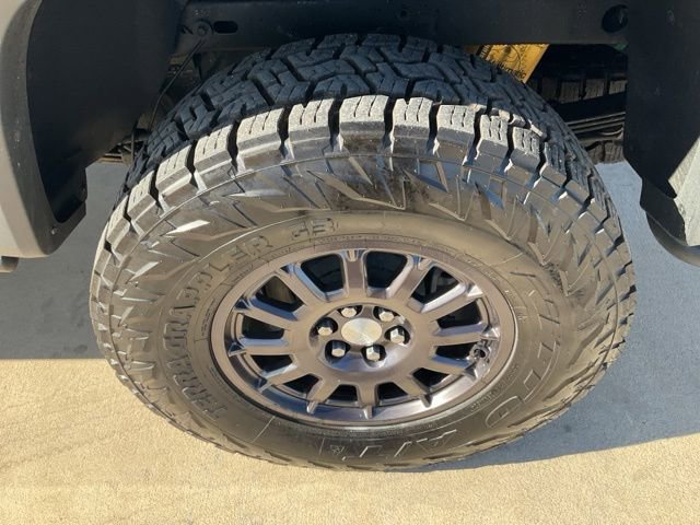 Used 2021 Chevrolet Colorado ZR2 w/ Colorado ZR2 Bison Edition image 24