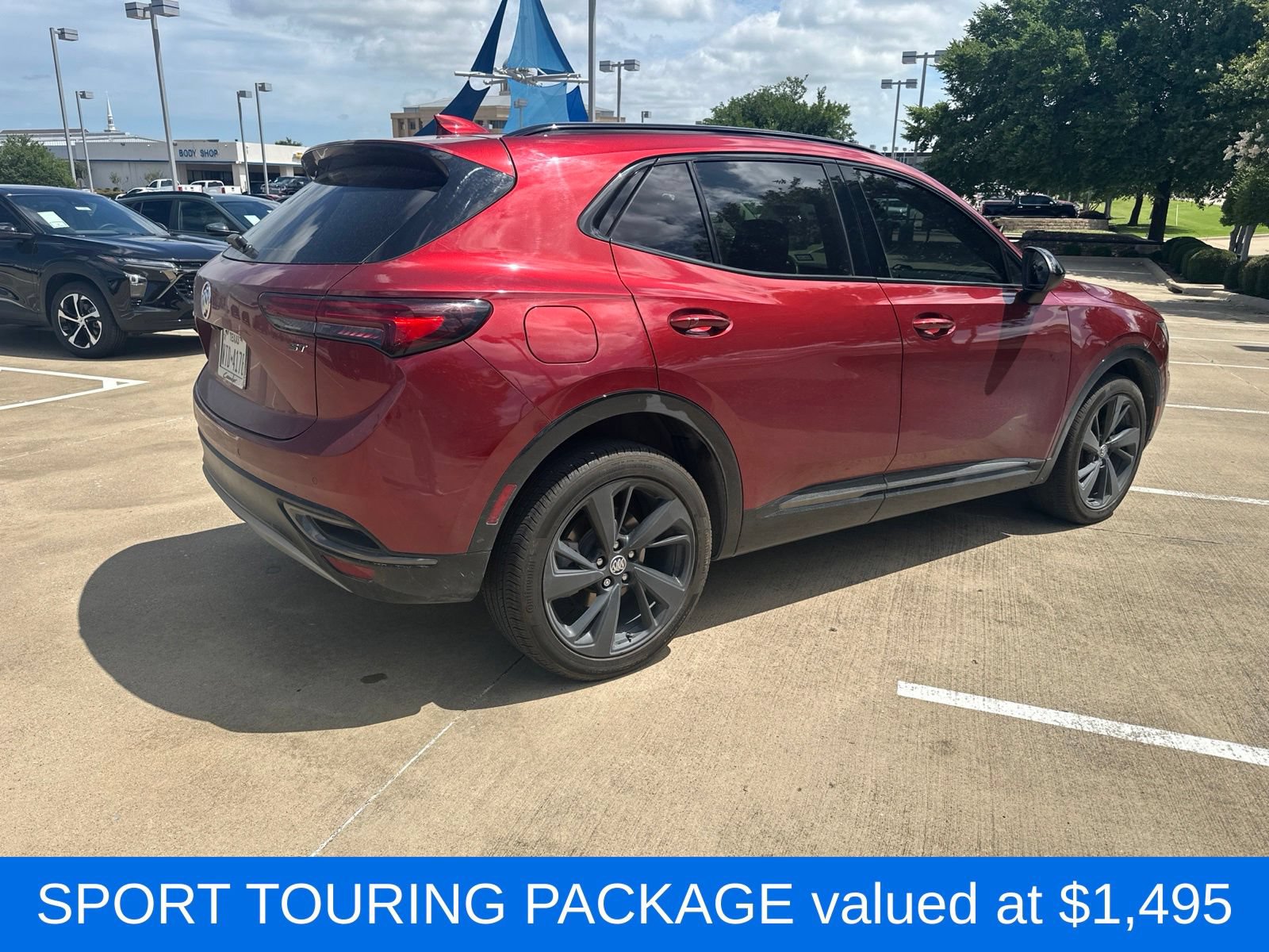 Used 2023 Buick Envision Essence w/ Sport Touring Package FWD image 3