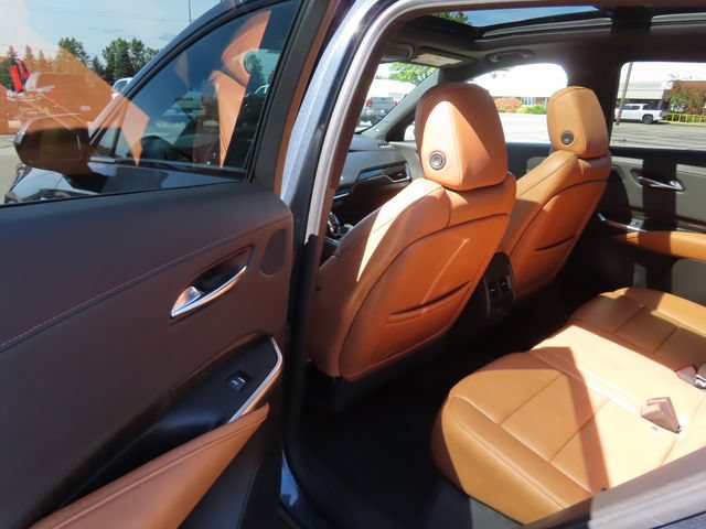 Used 2020 Cadillac XT4 Sport w/ Sun And Sound Package AWD/4WD image 21