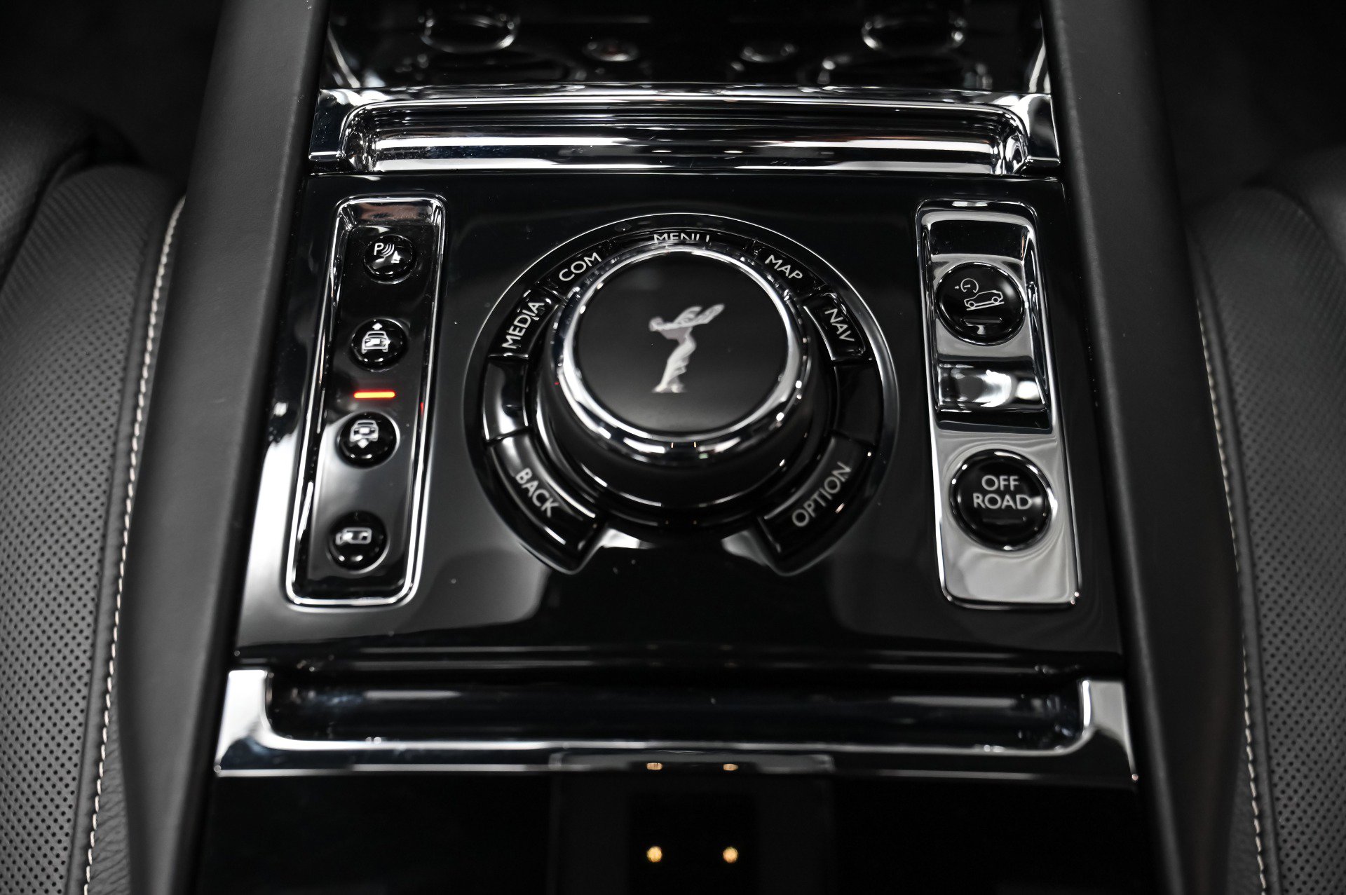 Used 2019 Rolls-Royce Cullinan image 33