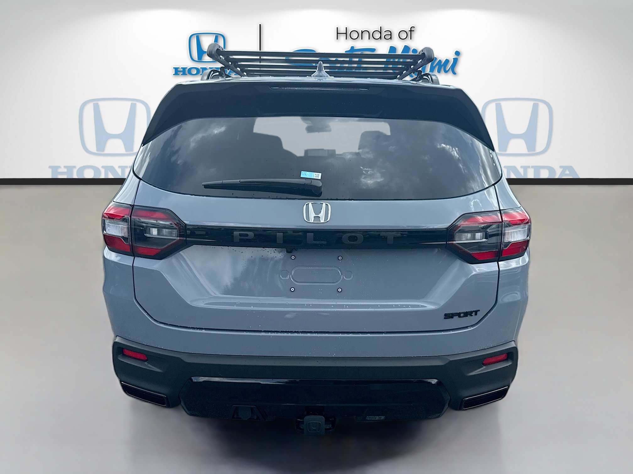 New 2026 Honda Pilot Sport image 6