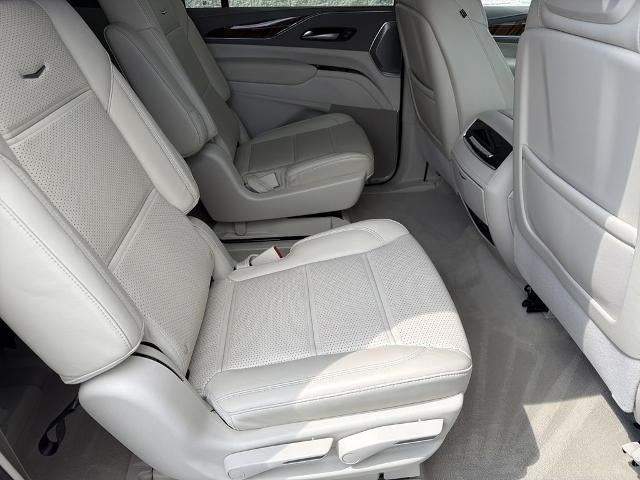 Certified 2024 Cadillac Escalade ESV Sport Platinum AWD/4WD image 15