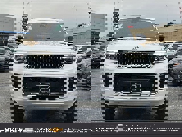 Used 2023 Jeep Grand Cherokee L Overland w/ Advanced Protech Group III image 8