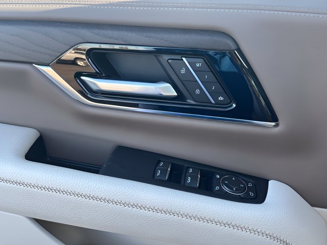 New 2027 GMC Yukon Denali AWD/4WD image 10