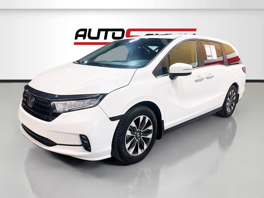Used 2024 Honda Odyssey EX-L image 3