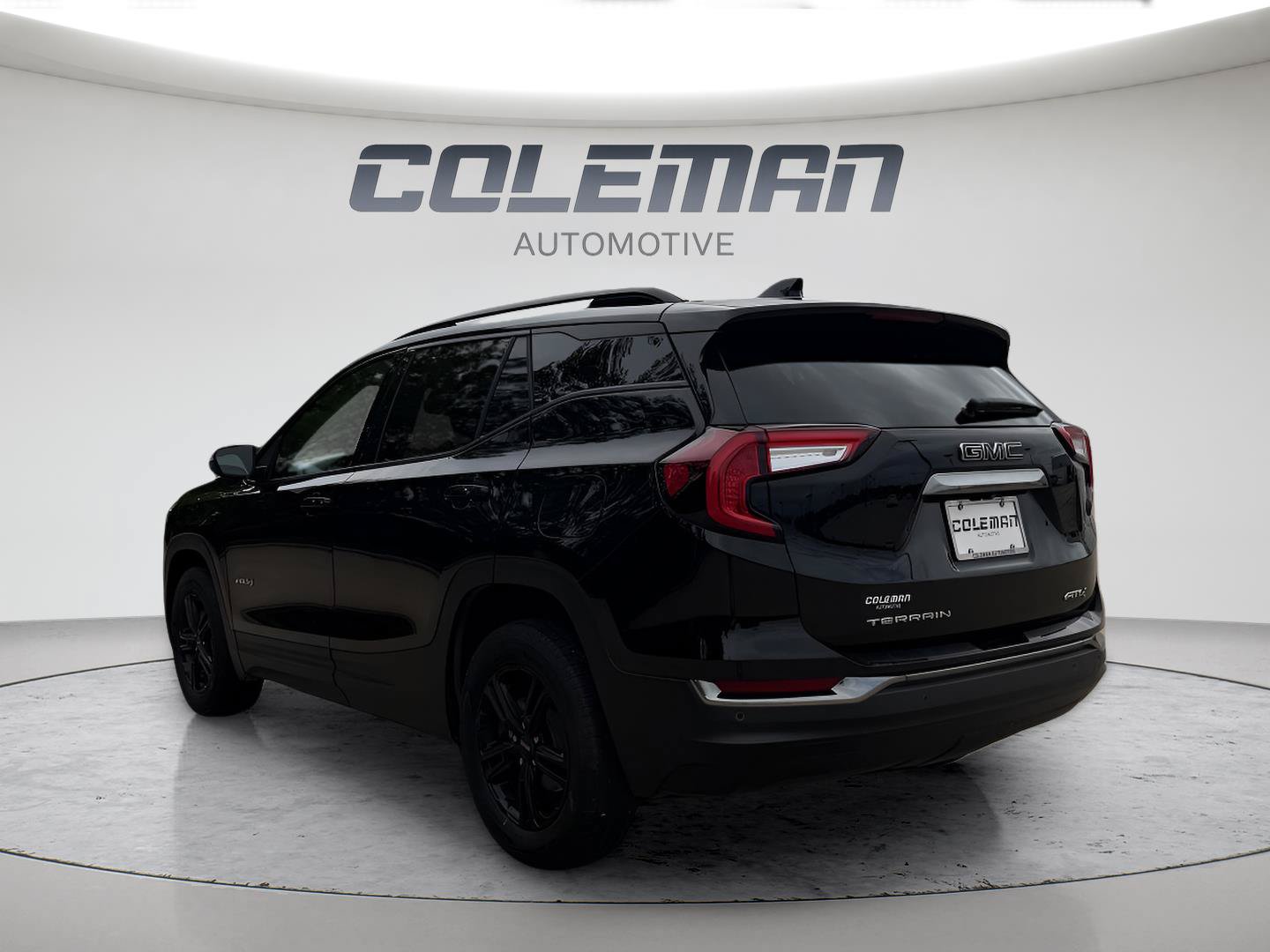 Used 2024 GMC Terrain AT4 w/ Tech Package AWD/4WD image 32