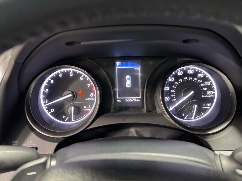 Used 2024 Toyota Camry SE image 25