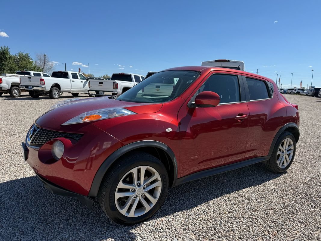 Used 2014 Nissan Juke S AWD/4WD image 4