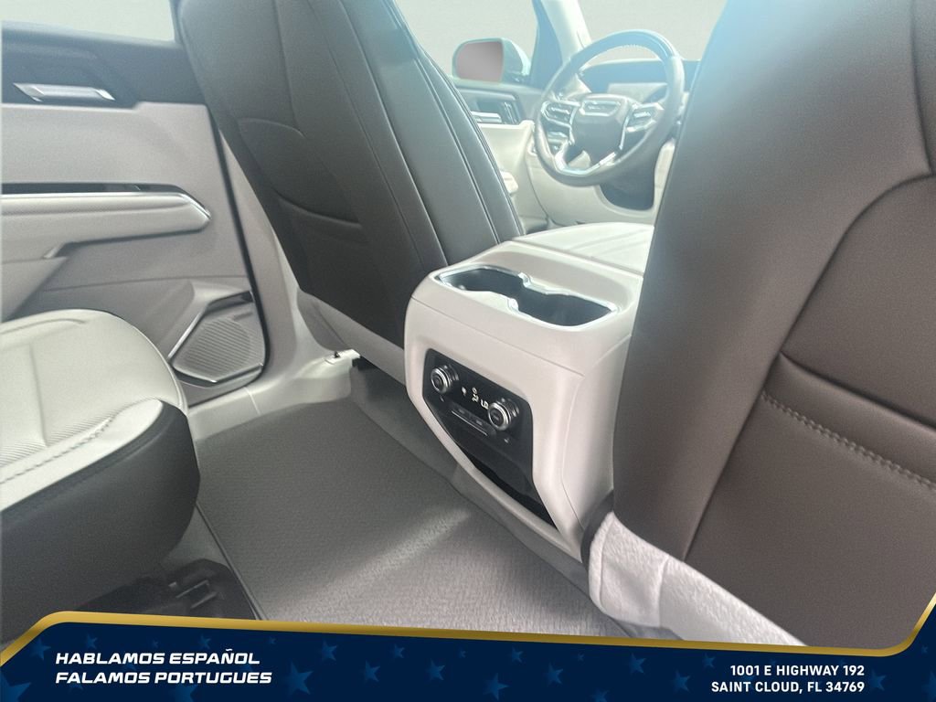 New 2026 GMC Acadia Denali w/ Super Cruise Package FWD image 40