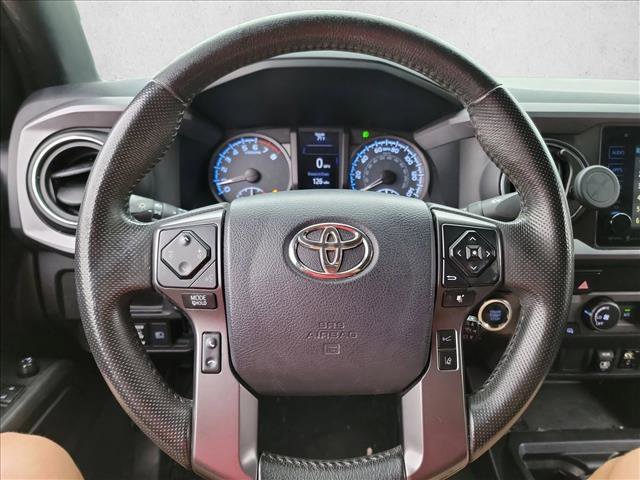 Used 2019 Toyota Tacoma TRD Off-Road AWD/4WD image 16