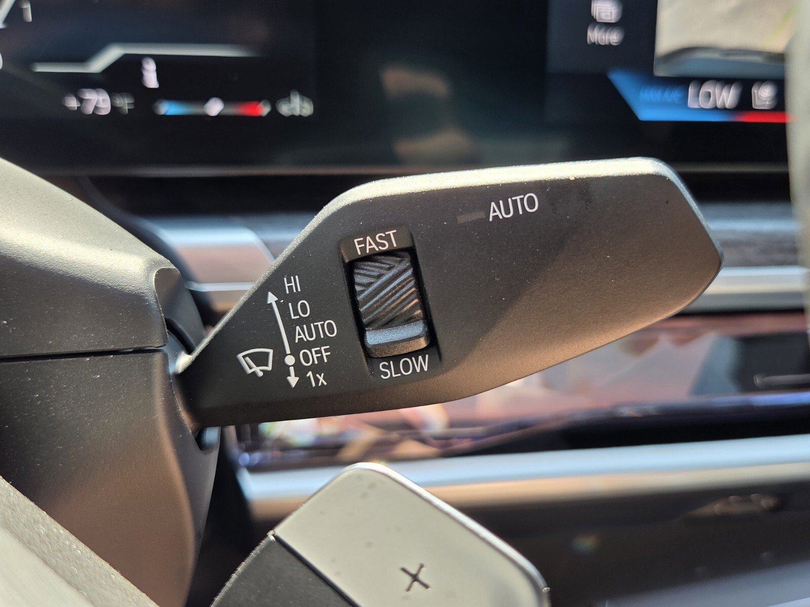 Used 2025 BMW 740i xDrive AWD/4WD image 28