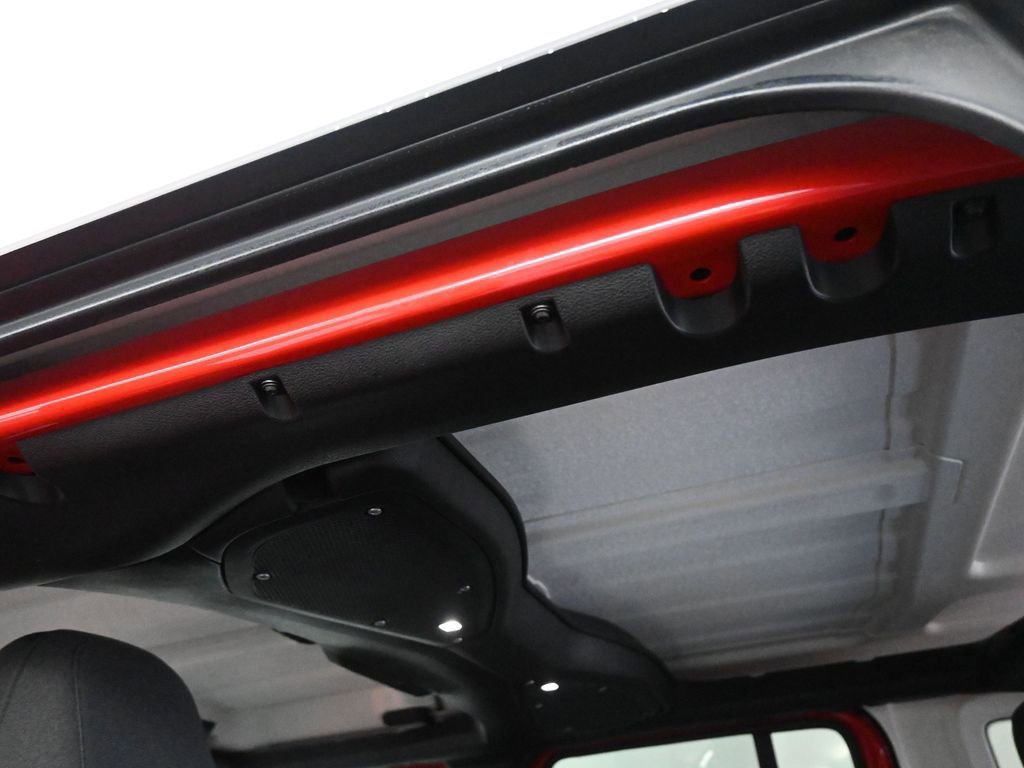 Used 2024 Jeep Wrangler Unlimited Rubicon image 19