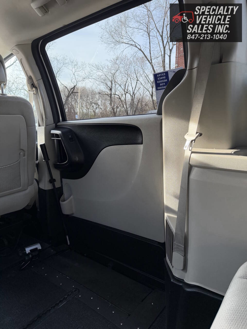 Used 2016 Dodge Grand Caravan SE w/ Quick Order Package 29E SE image 27