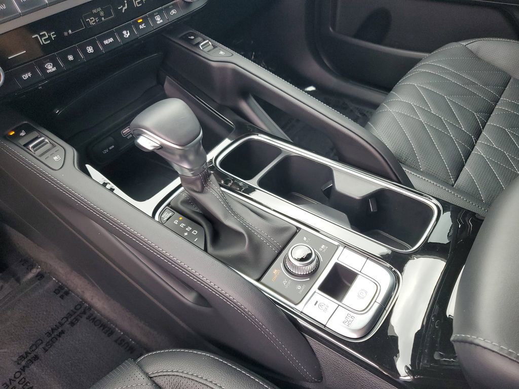 Used 2025 Kia Telluride AWD image 20