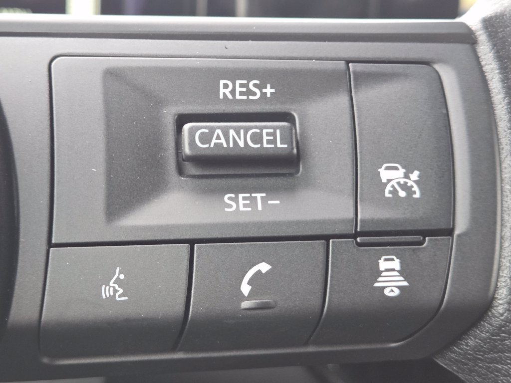 New 2026 Nissan Kicks SV w/ Cold Weather Package AWD/4WD image 11