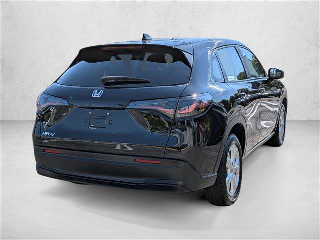Used 2023 Honda HR-V LX image 5
