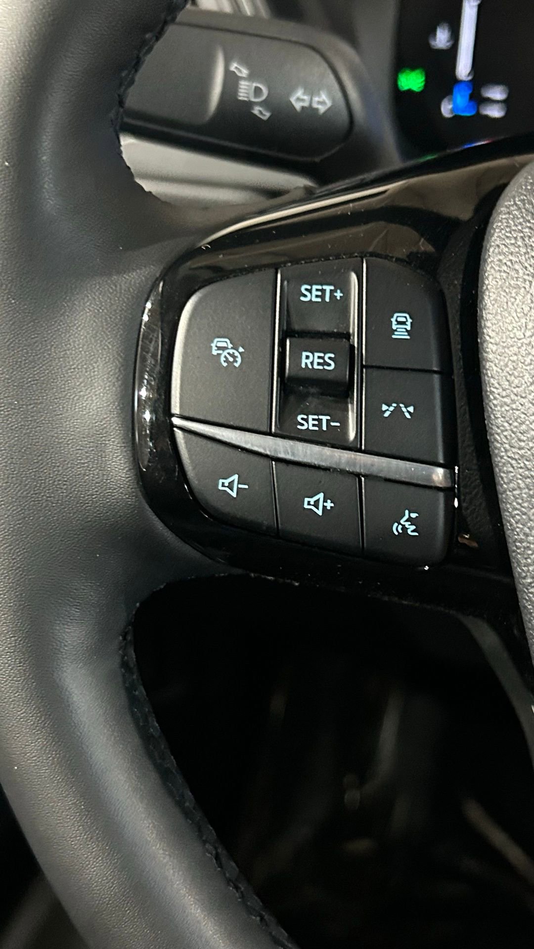 Used 2024 Ford Escape SE FWD image 66