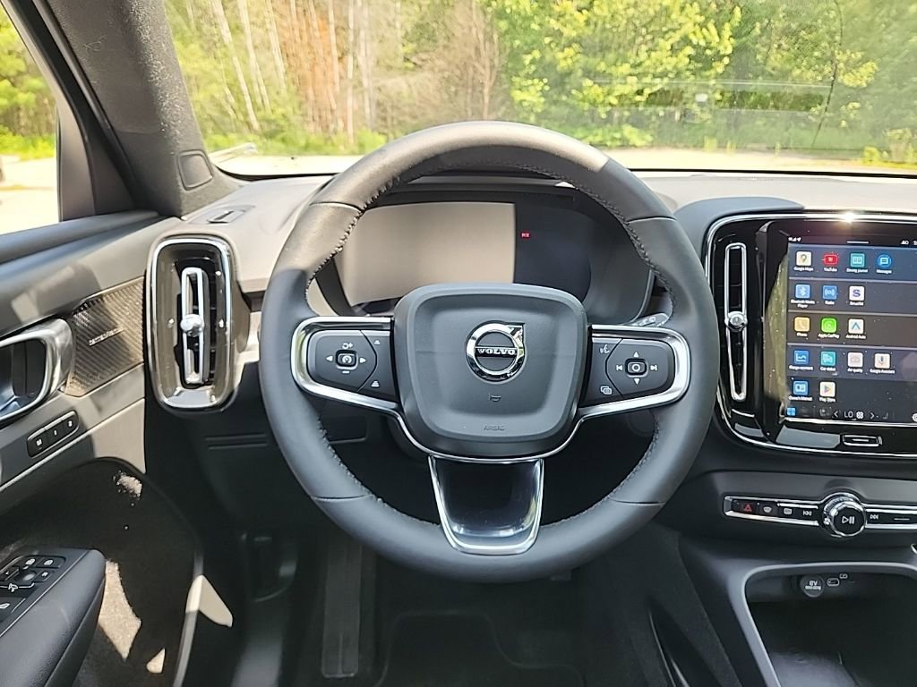 Certified 2024 Volvo XC40 Recharge Ultimate AWD/4WD image 34