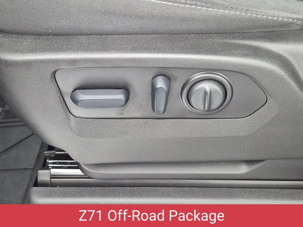 Certified 2022 Chevrolet Silverado 1500 RST w/ Z71 Off-Road Package AWD/4WD image 14