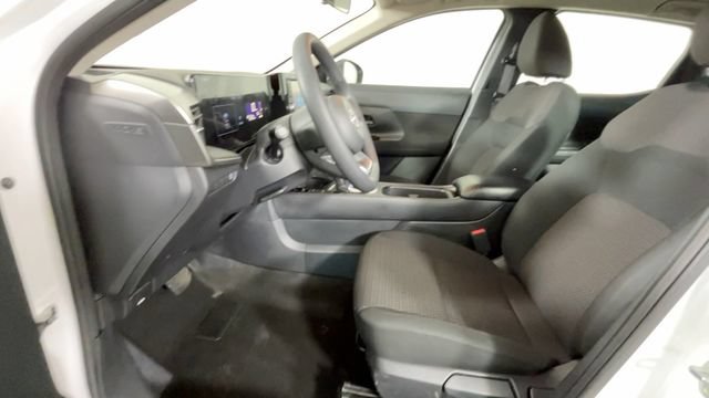 Used 2025 Nissan Kicks S FWD image 19