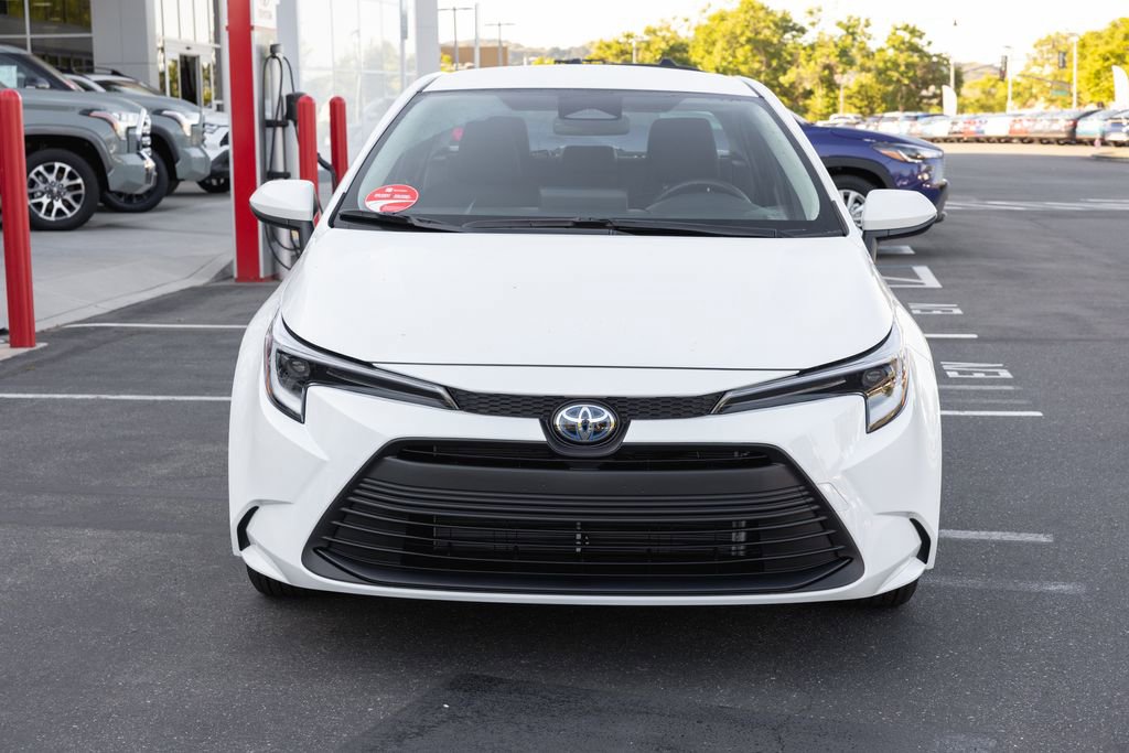 New 2026 Toyota Corolla Hybrid Sedan image 2