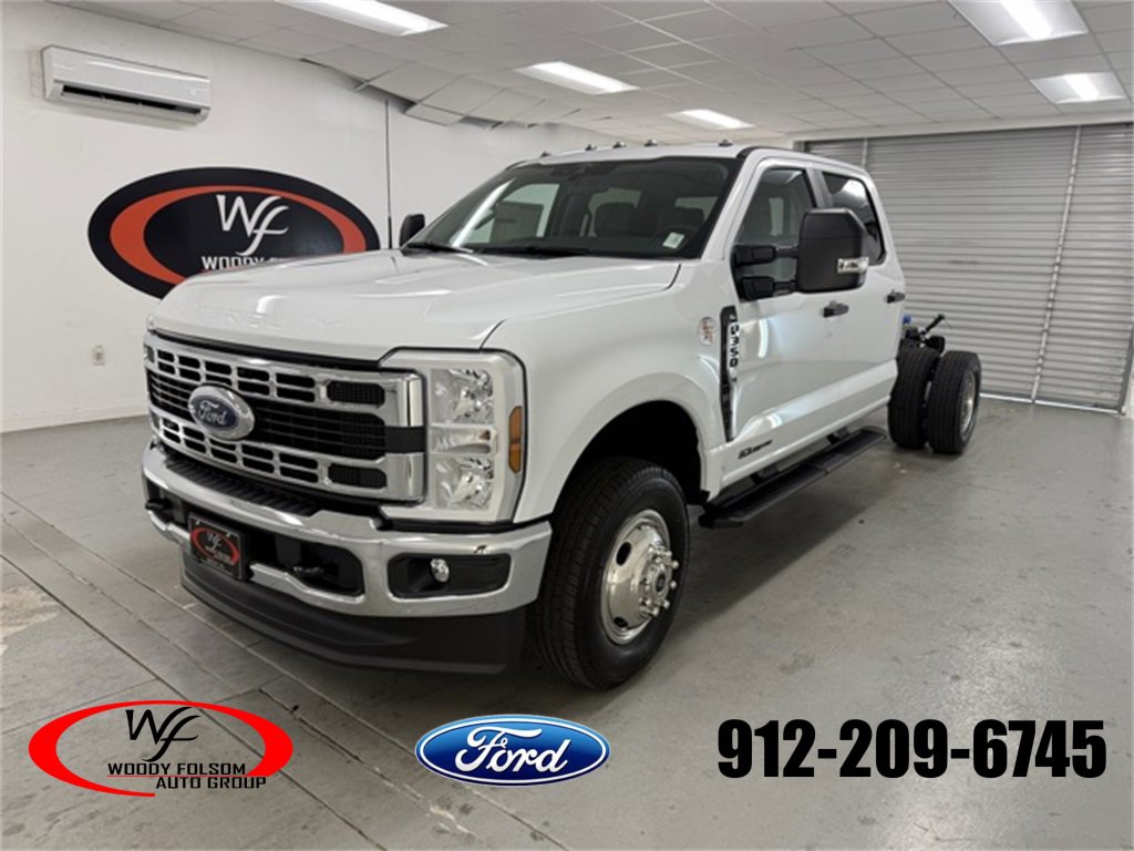 New 2026 Ford F350 XL w/ XL Chrome Package