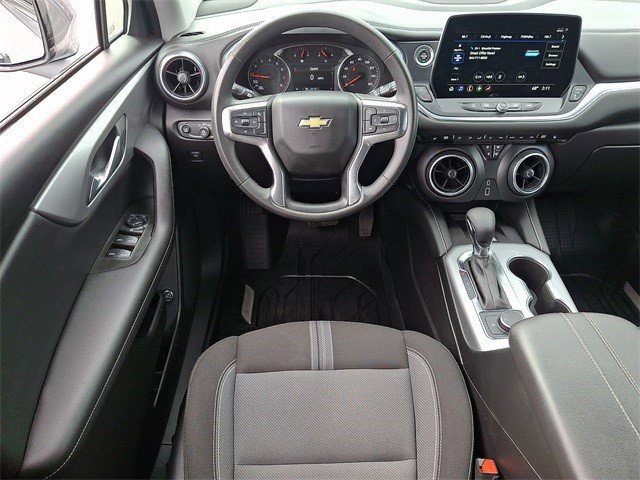 Certified 2024 Chevrolet Blazer LT w/ Convenience Package image 12