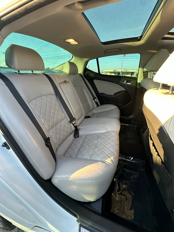 Used 2015 Kia Optima SX image 45