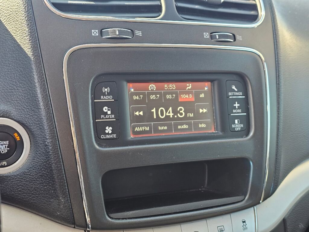 Used 2019 Dodge Journey SE image 33