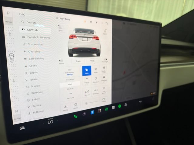 Used 2022 Tesla Model X AWD/4WD image 33